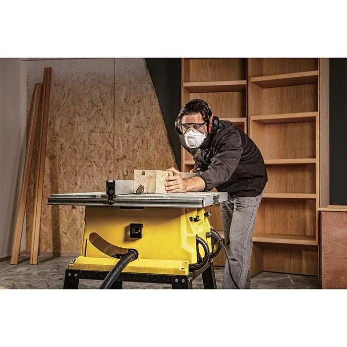 STANLEY SST1801 TABLE SAW WITH FRAME 1800WATT 254MM - Image 4