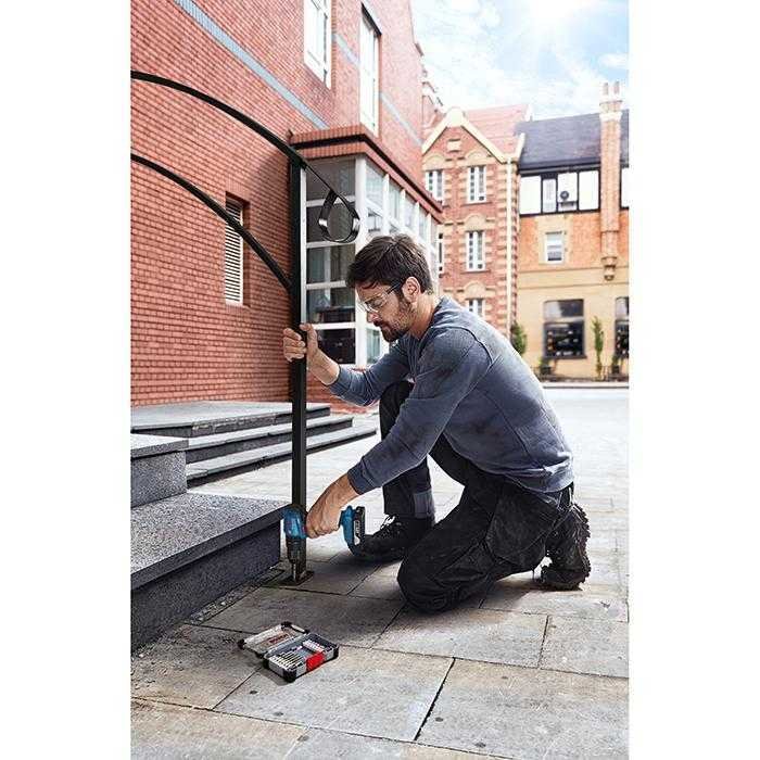 BOSCH GSB 185-LI BRUSHLESS IMPACT DRILL 18VOLT 0-500/1900RPM (1X GBA 18V 2.0Ah, 1X GAL 18V-20, 1X CASE) - Image 6